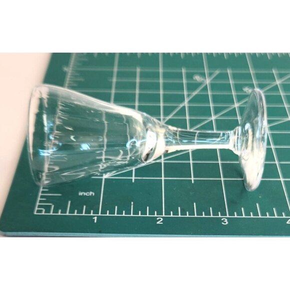 Vintage Crystal Liqueur Glasses Set of 4 Cordial Liqueur 3.5 inches tall Barware - Picture 9 of 10